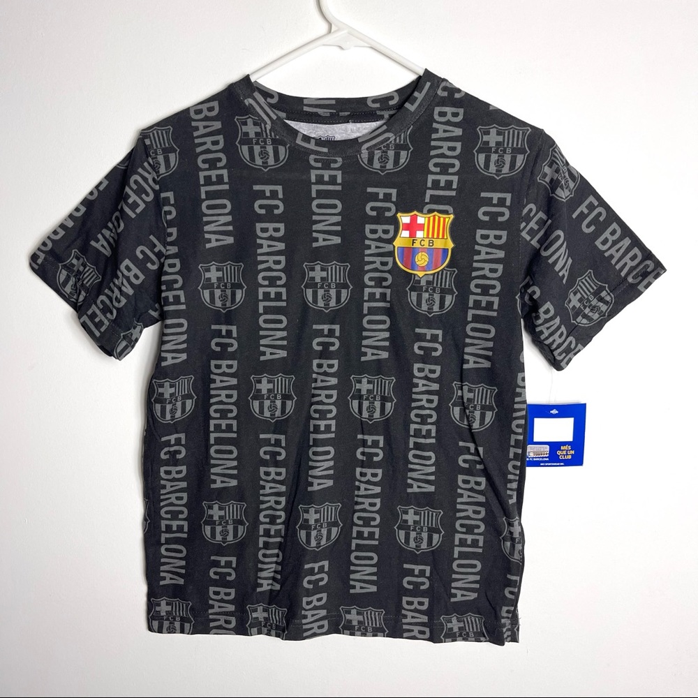 FC BARCELONA tee shirt boys Sz M